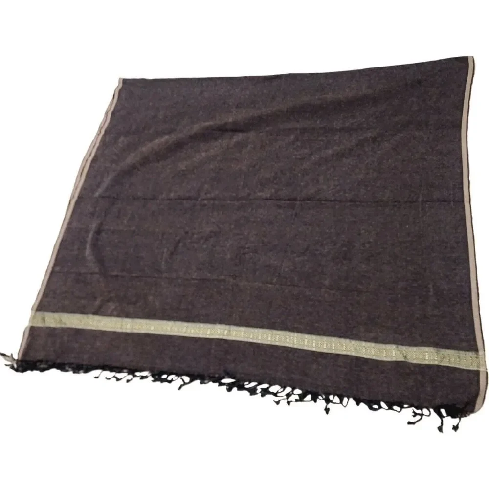 New‎ Hand Wowen Chocolate Brown Fringed Shawl Throw With Gold Trim 49